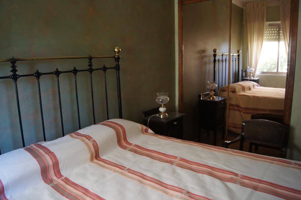 Casa Rural La Conejera Madrigalejo Del Monte Kamer foto