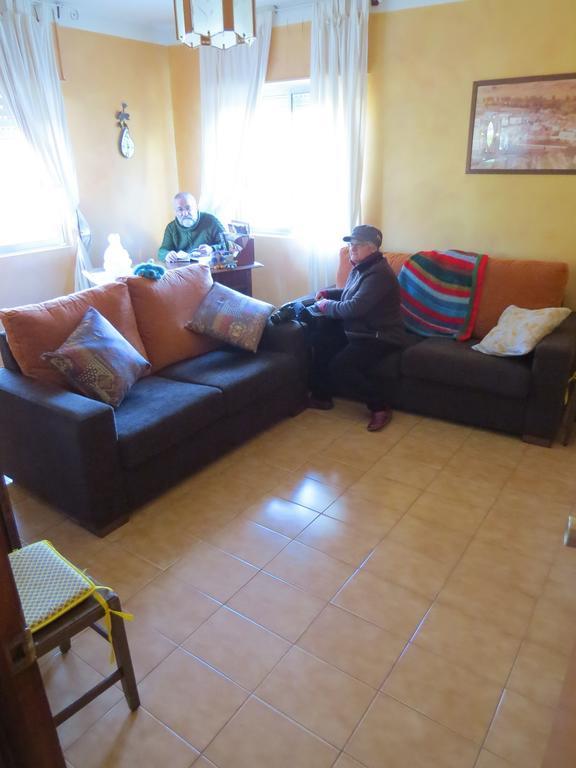 Casa Rural La Conejera Madrigalejo Del Monte Buitenkant foto