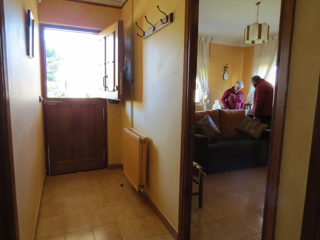 Casa Rural La Conejera Madrigalejo Del Monte Buitenkant foto